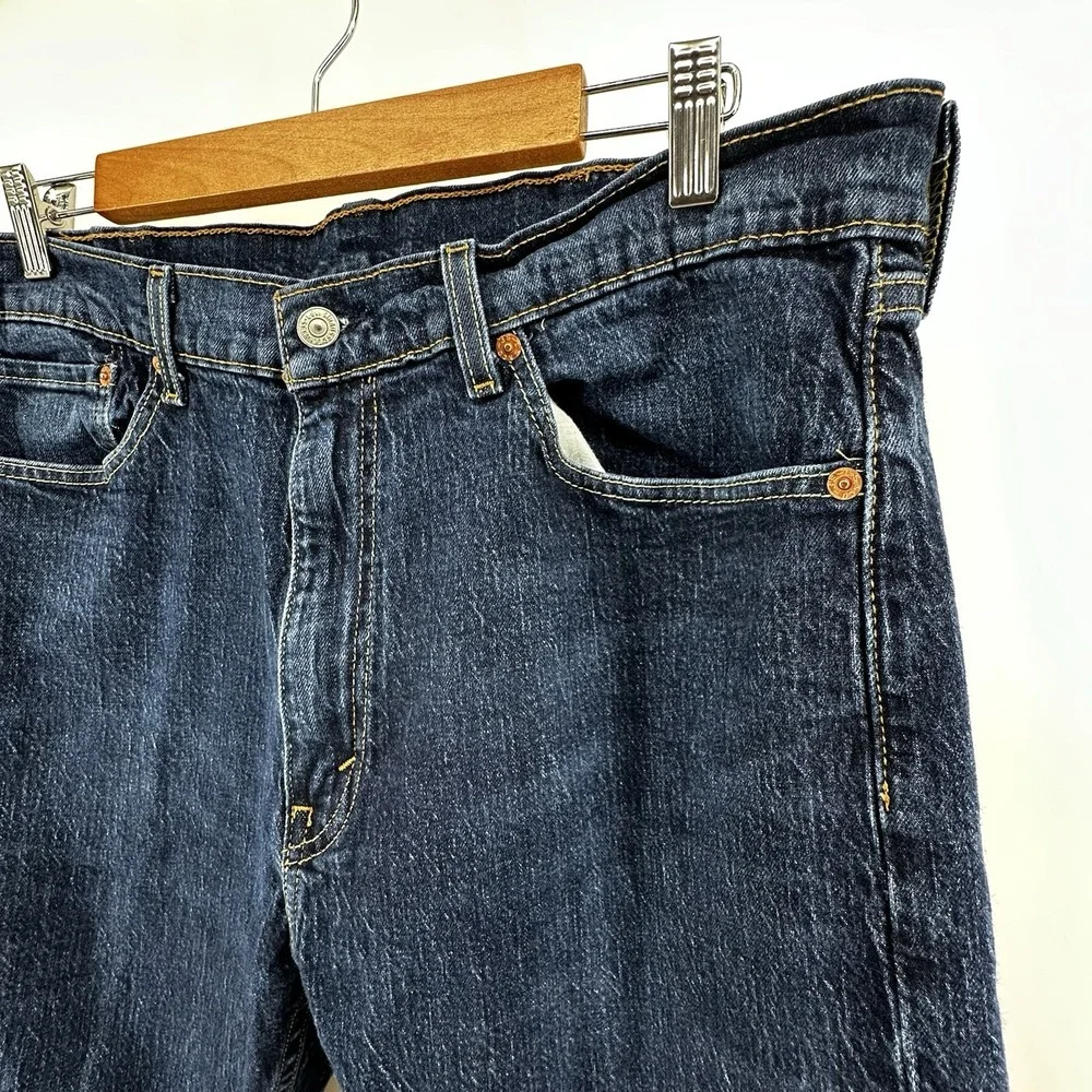 Levi's 505‎ Jeans Mens 38x32 Medium Wash Denim Classic Zip Fly